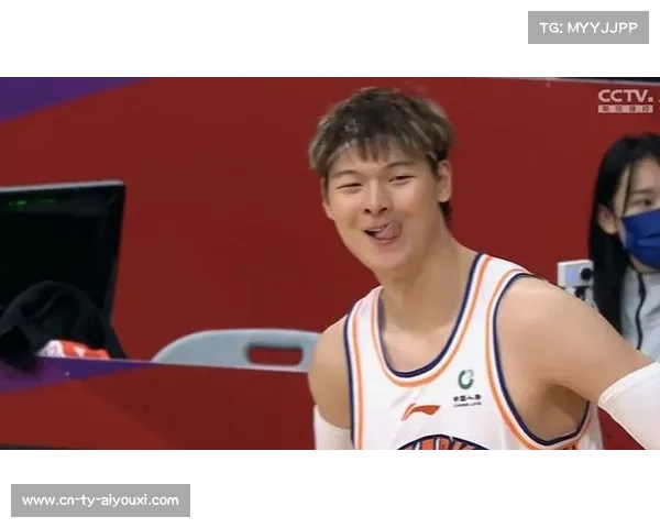 王哲林在上海队的角色：内线核心面对强敌时的表现。