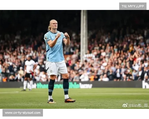 曼城2-0狼队，哈兰德点射破门，多库造点